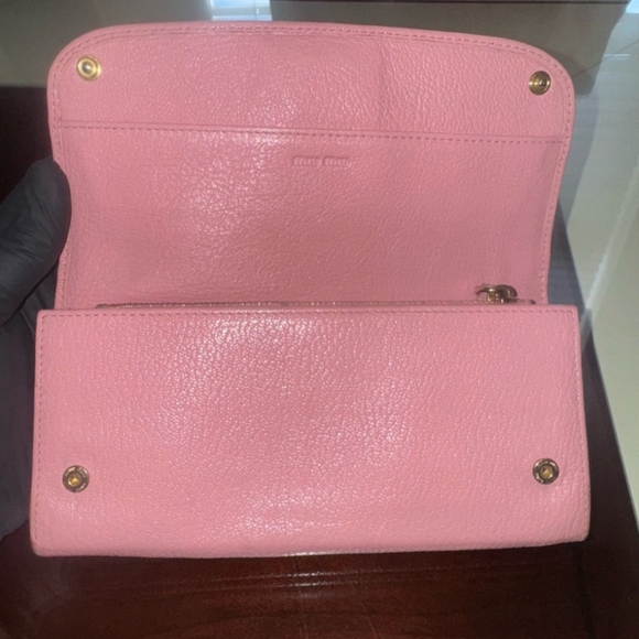 Miu Miu Wallet - Picture 2 of 7